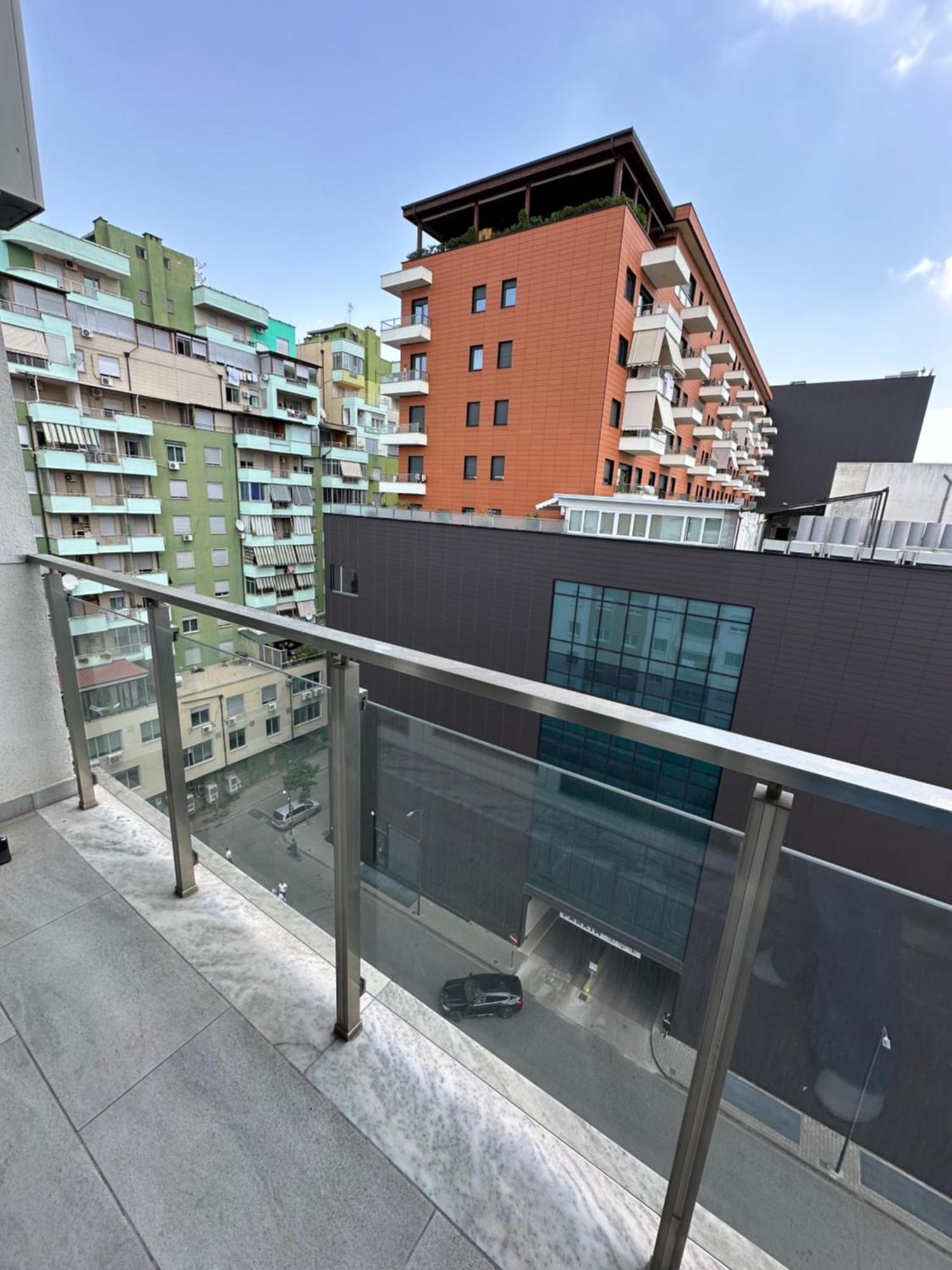 Ambassador Tirana Apartment エクステリア 写真